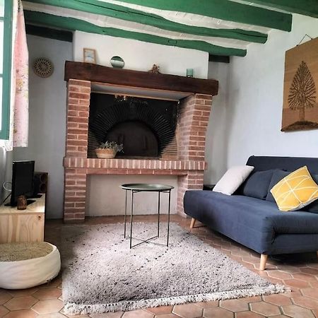 Charmante Maisonnette En Pierre Ecardenville-sur-Eure Exterior foto