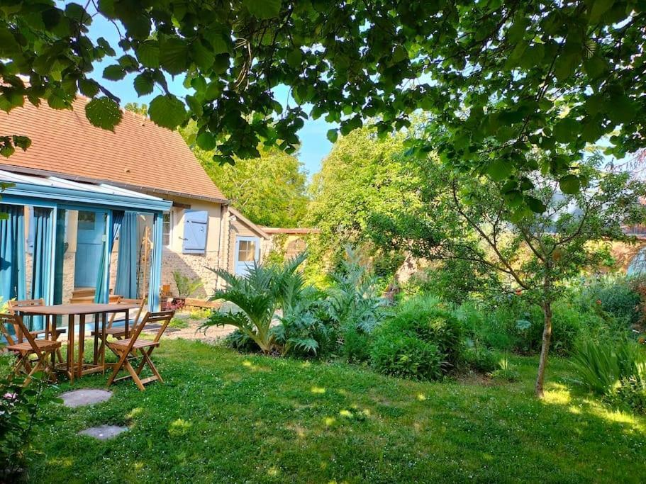 Charmante Maisonnette En Pierre Ecardenville-sur-Eure Exterior foto